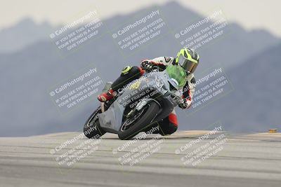 media/Sep-21-2025-Race Pace (Sun) [[98bf33ef95]]/Verified/8-Turn 9 (1135am)/